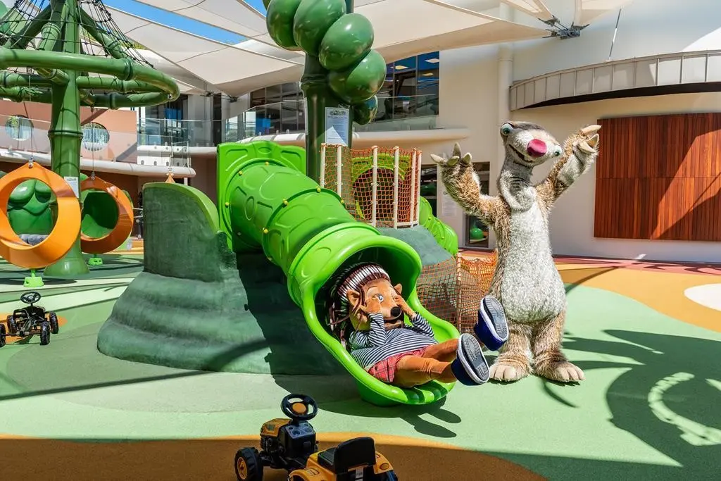 Cornelia Diamond — CORNELIA DIAMOND