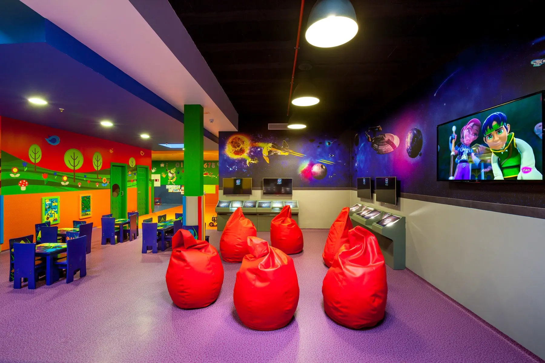 Dream Gran Castillo — DREAM GRAN CASTILLO