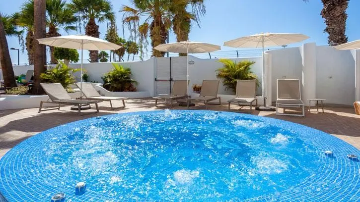 Dream Tigotan Lovers & Friends Playa De Las Américas — DREAM TIGOTAN LOVERS & FRIENDS PLAYA DE LAS AMÉRICAS