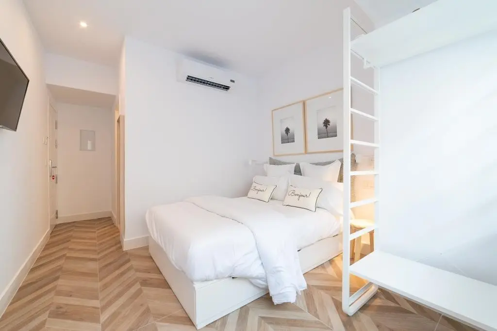 Duna Hotel Boutique — DUNA HOTEL BOUTIQUE