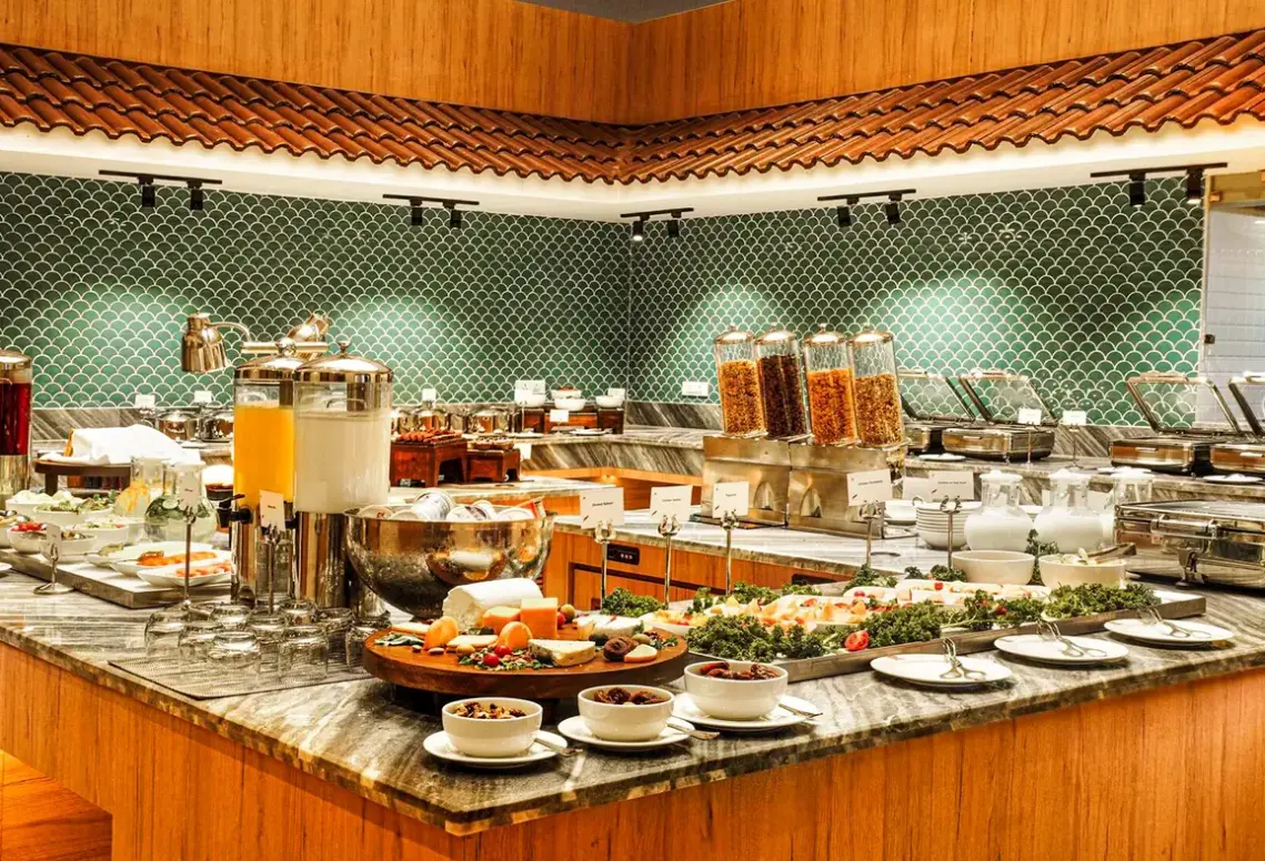 Restauracja i jedzenie w hotelu Elements by Rosetta