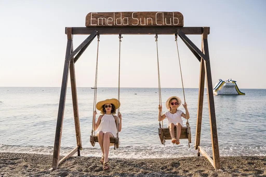 Emelda Sun Club — EMELDA SUN CLUB