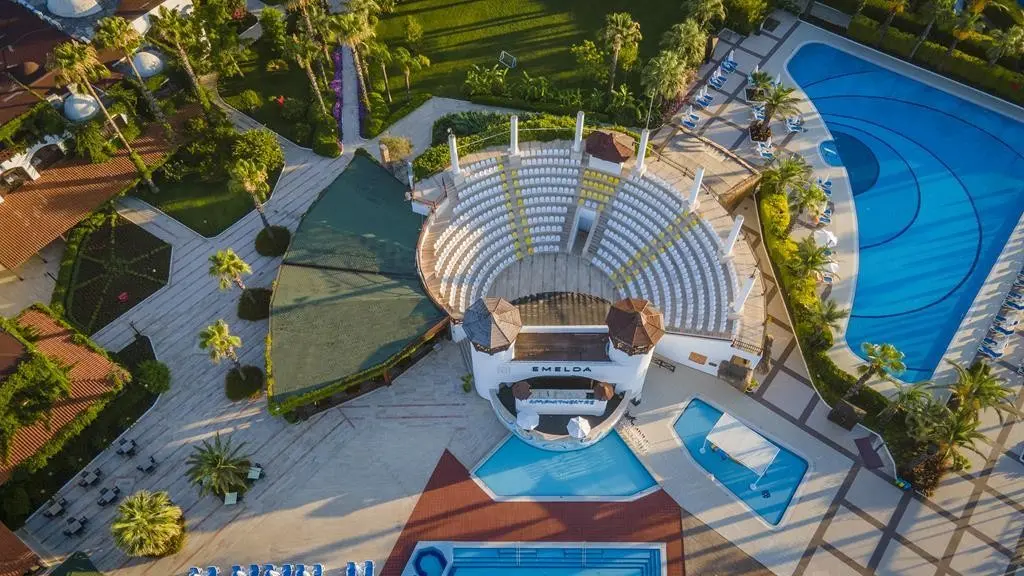 Emelda Sun Club — EMELDA SUN CLUB