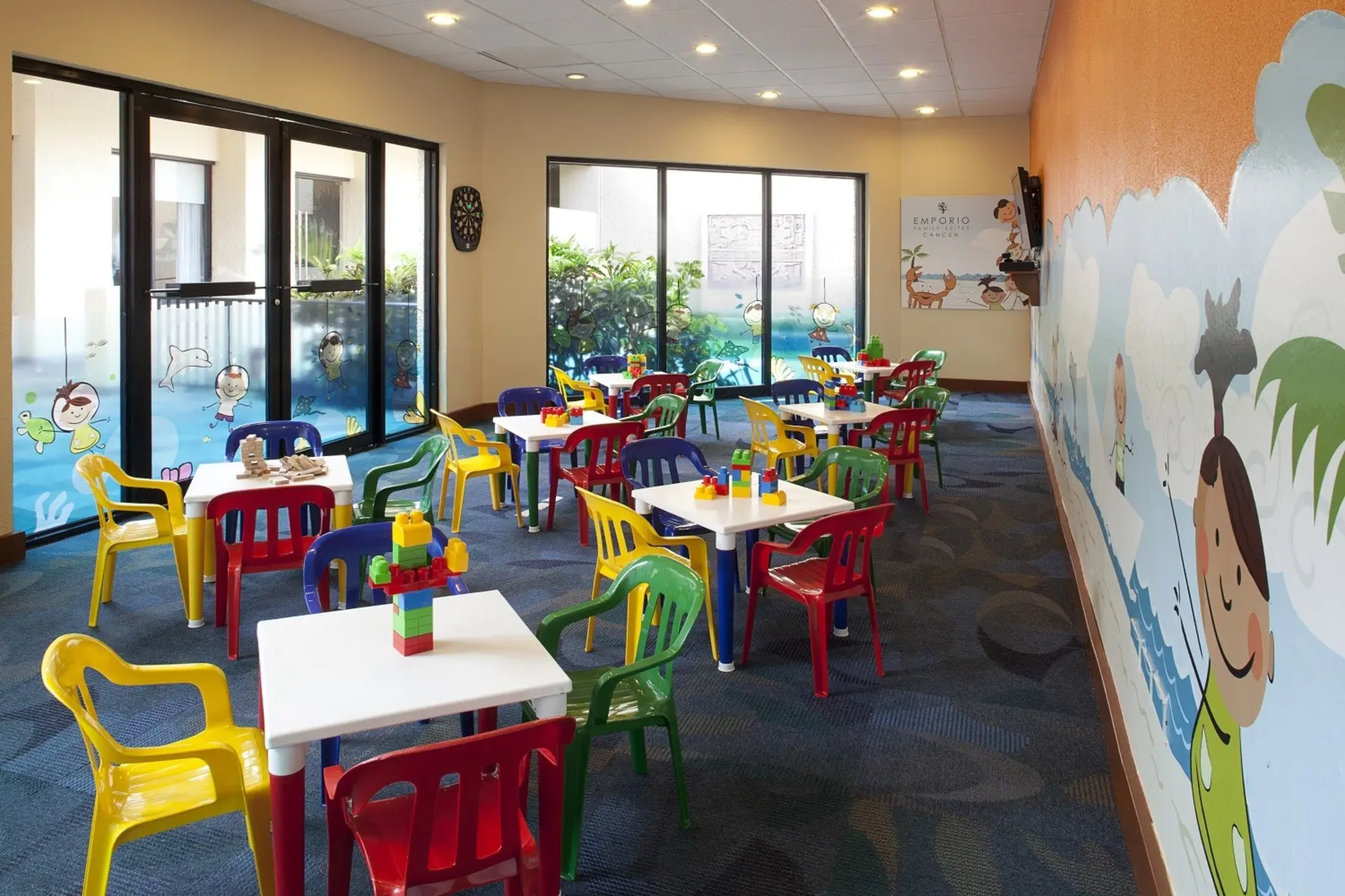 Emporio Cancun — EMPORIO CANCUN