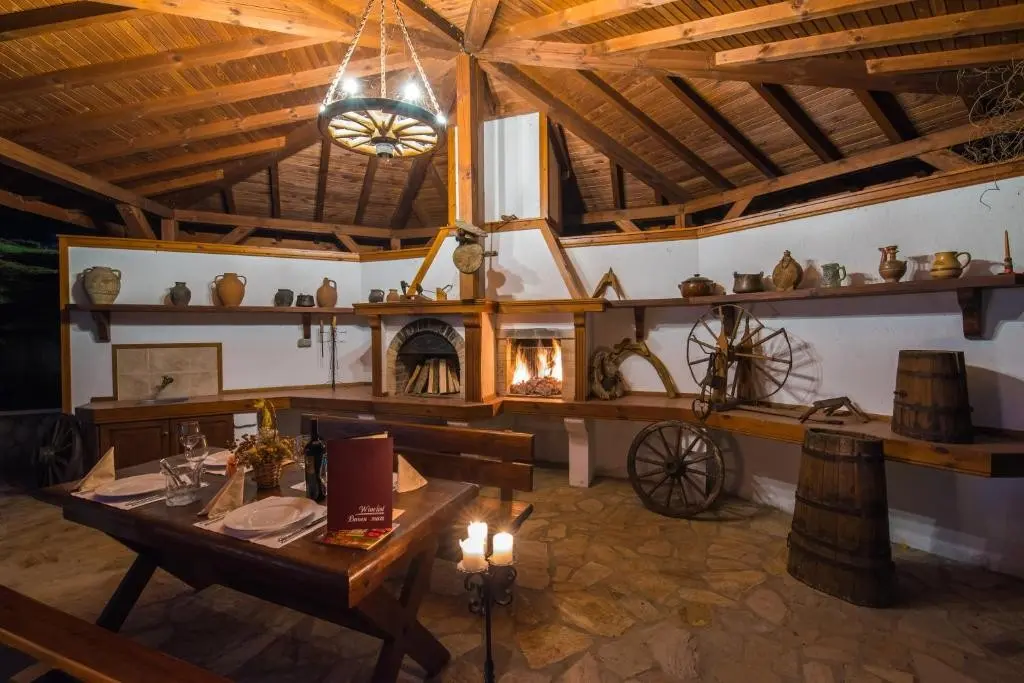 Evelina Palace — EVELINA PALACE