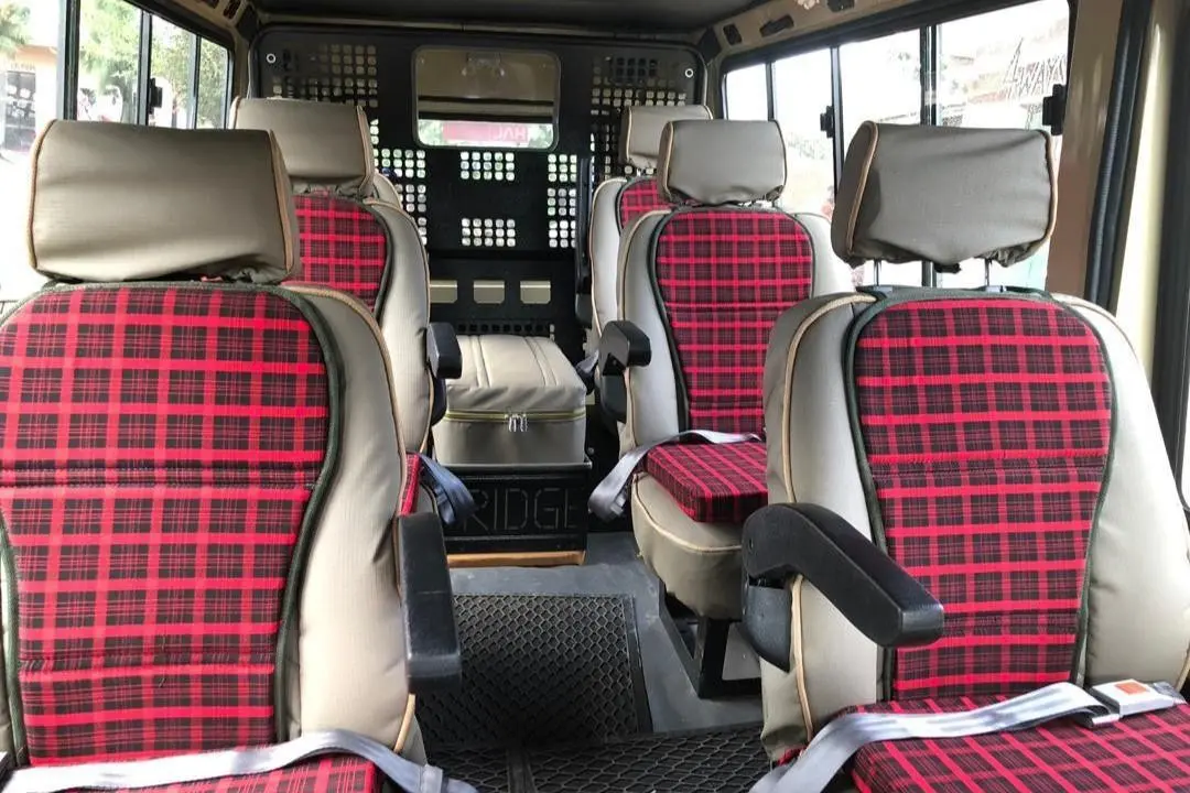 EXIMdiscovery - Czerwona Ziemia i Mgły Kilimandżaro — gallery