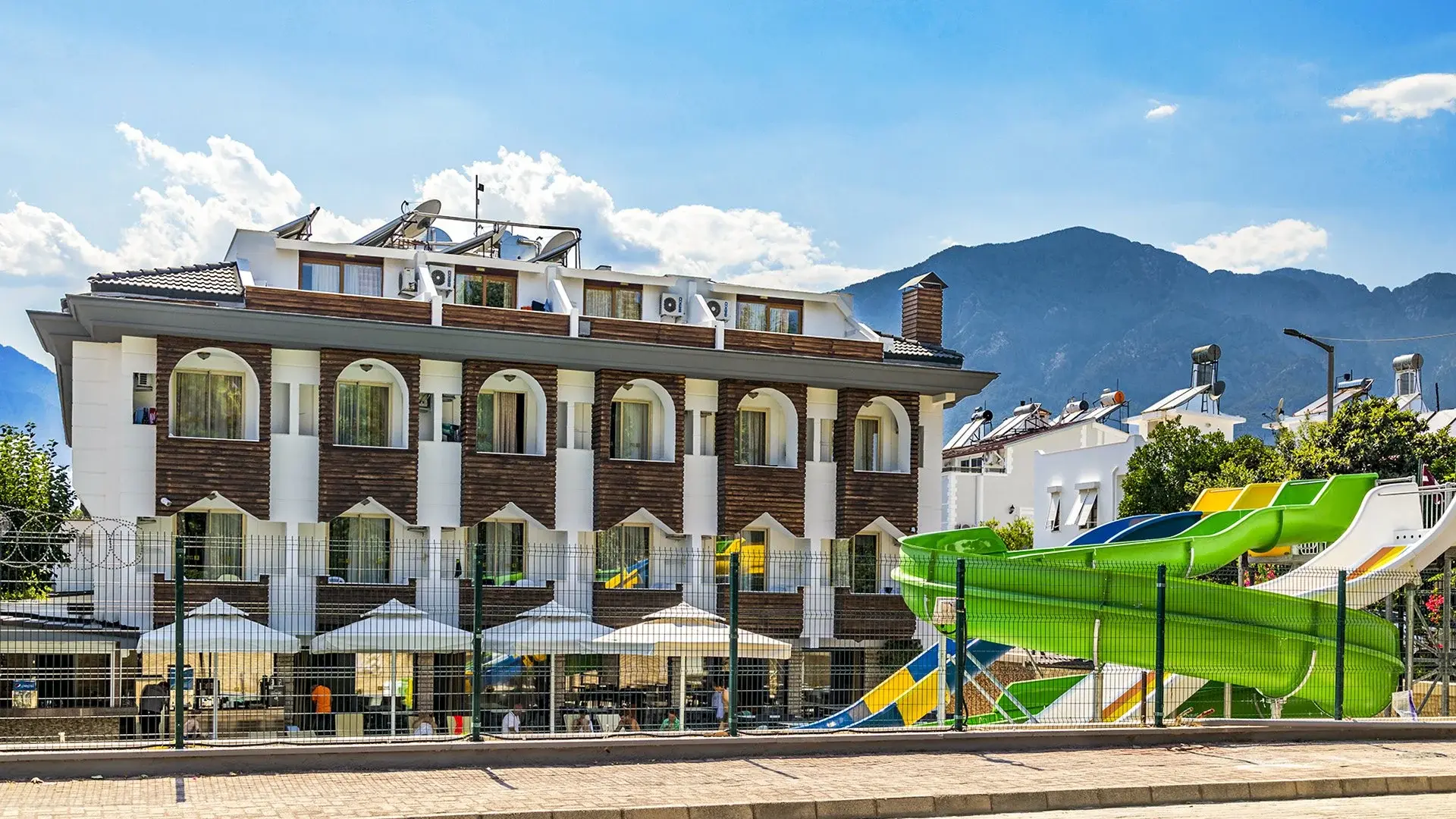 Hotel Fame Beach Hotel