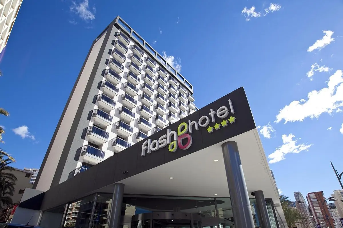 Flash Hotel — FLASH