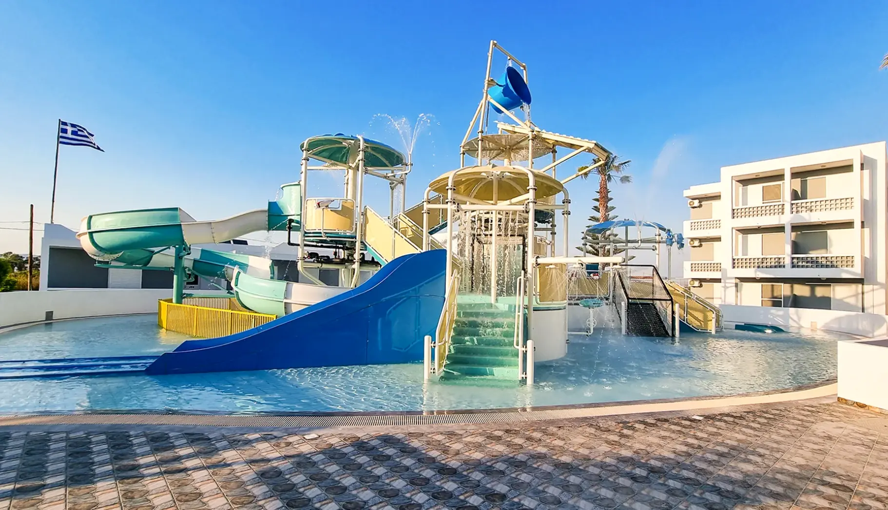 Basen w hotelu Giakalis Aqua Park Resort