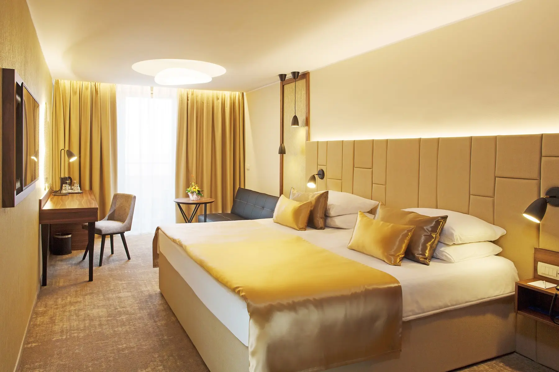 Grand Hotel Bernardin — GRAND HOTEL BERNARDIN