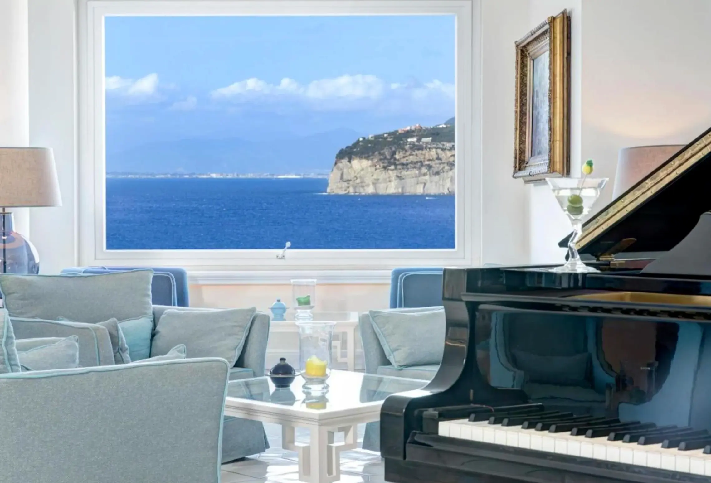Basen w hotelu Grand Hotel Capodimonte
