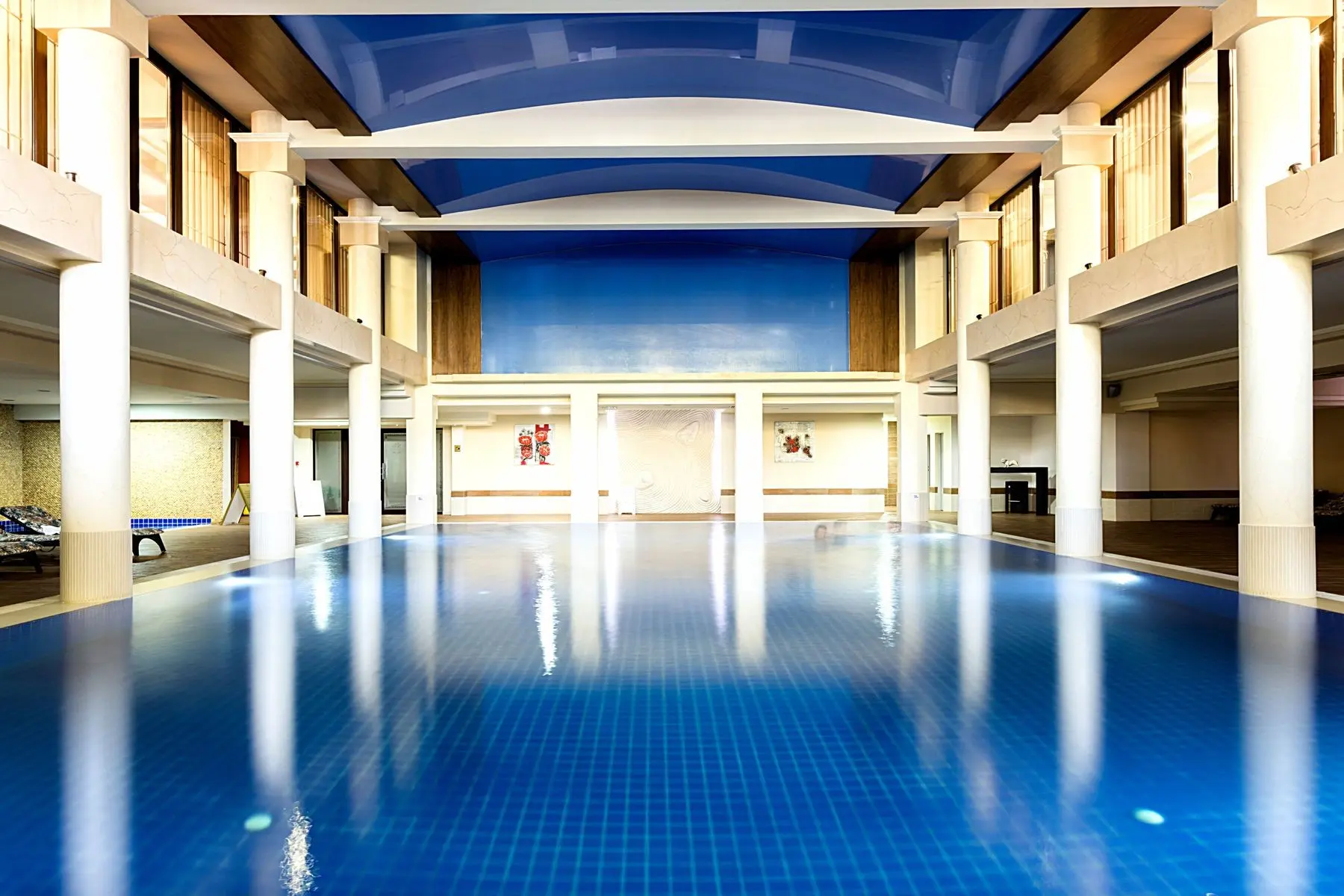 Grand Hotel & Spa Primoretz — GRAND HOTEL AND SPA RESORT PRIMORETZ