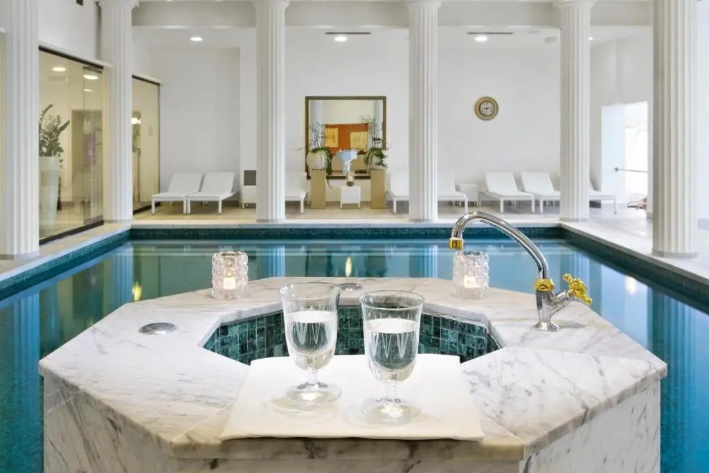 Grand Hotel Toplice — GRAND HOTEL TOPLICE