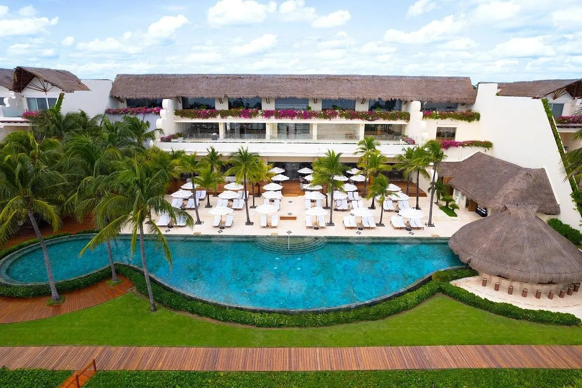 Grand Velas Riviera Maya — GRAND VELAS RIVIERA MAYA