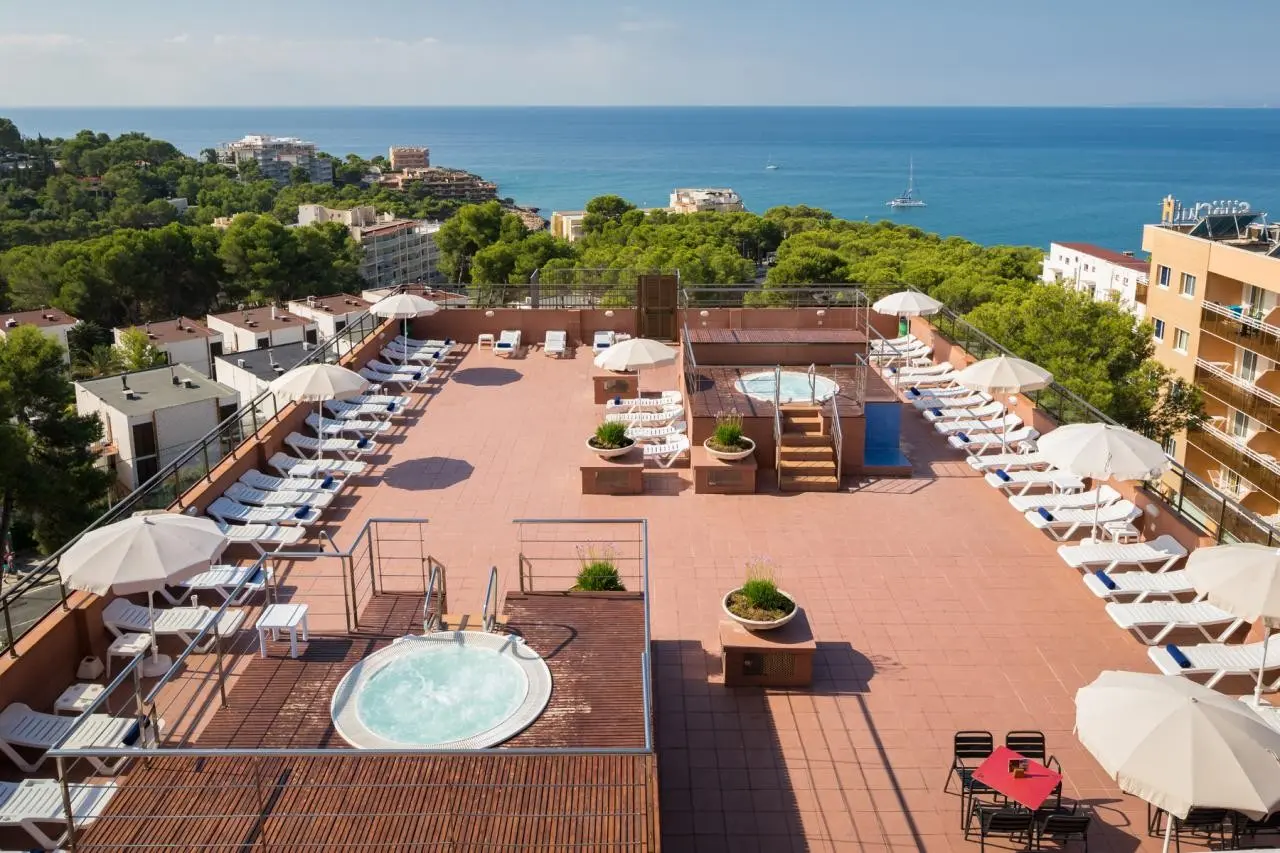 H-Top Molinos Park — H-TOP MOLINOS PARK