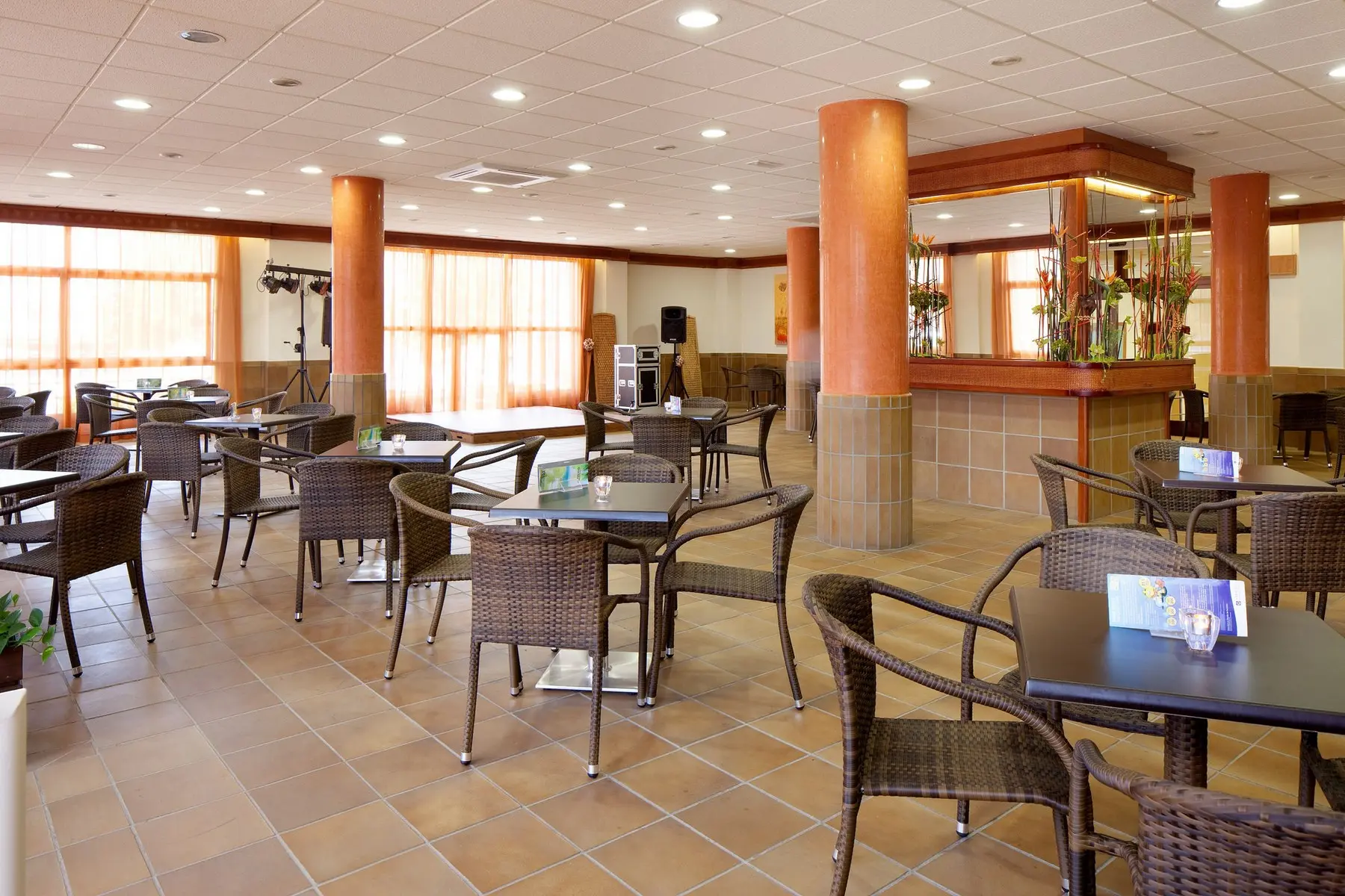 H-Top Royal Sun Suites — H-TOP ROYAL SUN SUITES