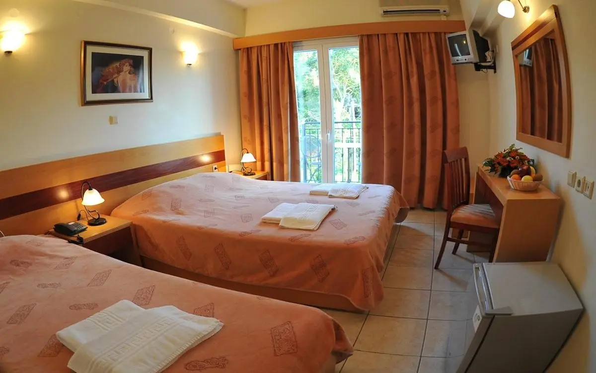 Hellinis — HELLINIS