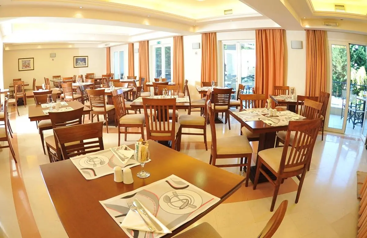 Hellinis — HELLINIS