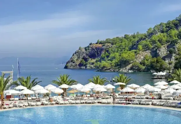 Basen w hotelu Hillside Beach Club
