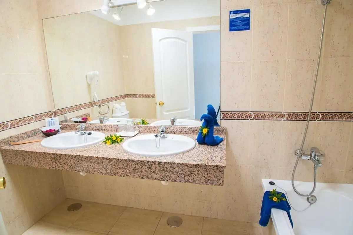 Hl Club Playa Blanca — HL CLUB PLAYA BLANCA