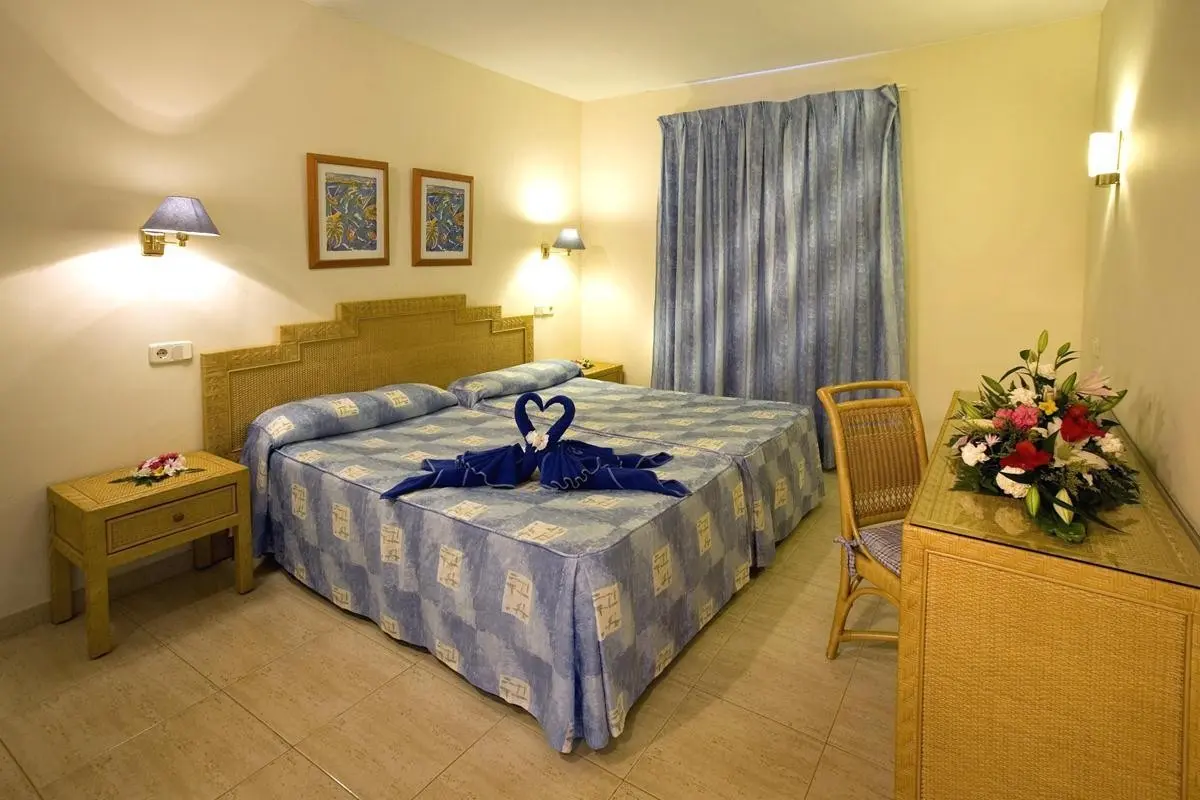 Hl Club Playa Blanca — HL CLUB PLAYA BLANCA