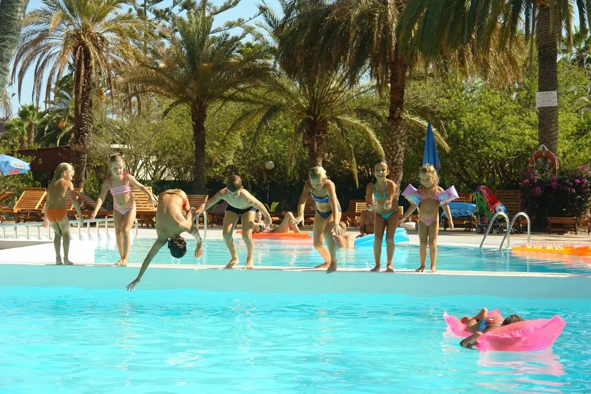 Hl Rondo — HL RONDO