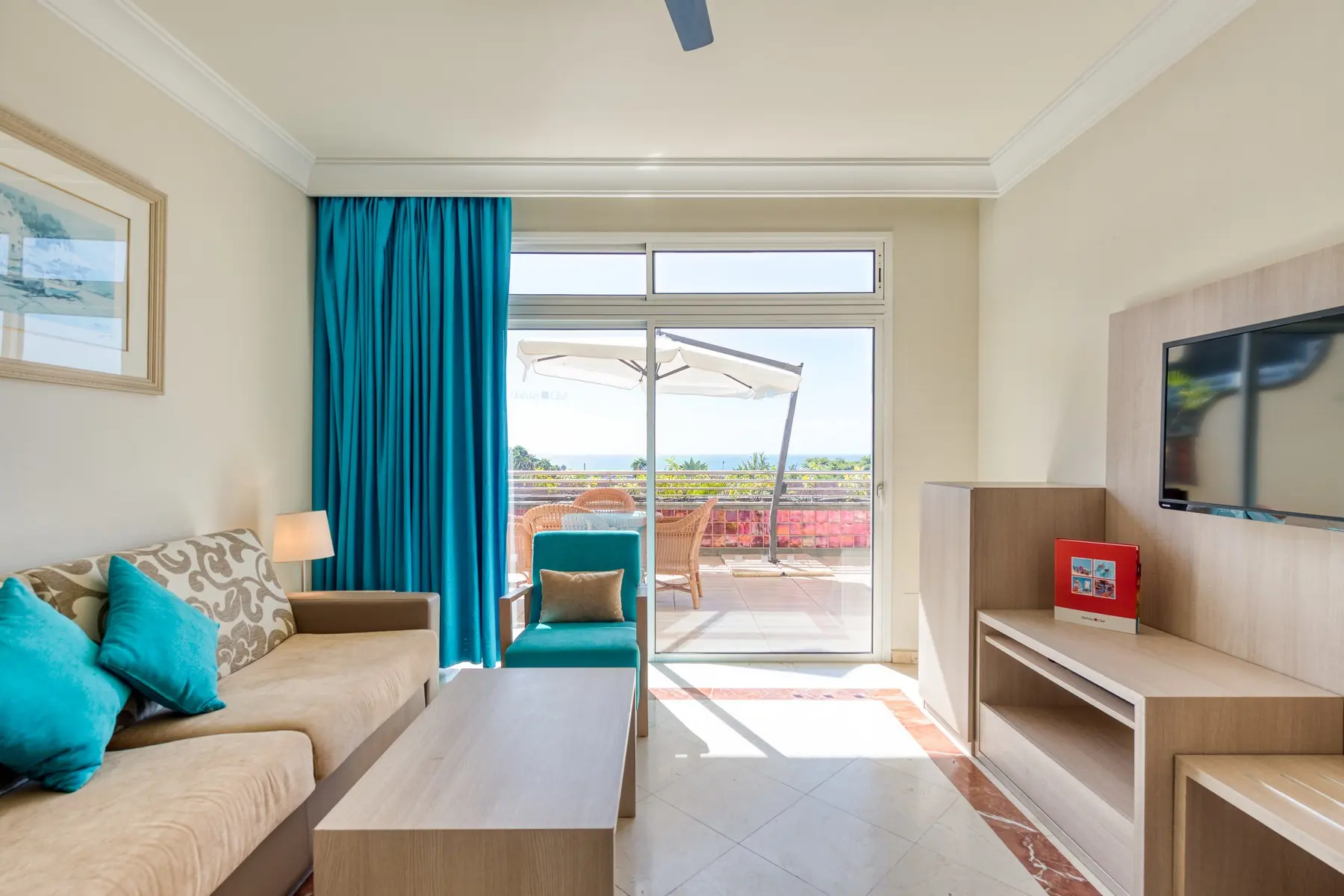 Holiday Club Sol Amadores — HOLIDAY CLUB PLAYA AMADORES