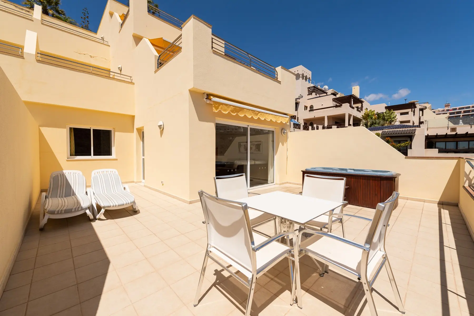 Holiday Club Sol Amadores — HOLIDAY CLUB SOL AMADORES