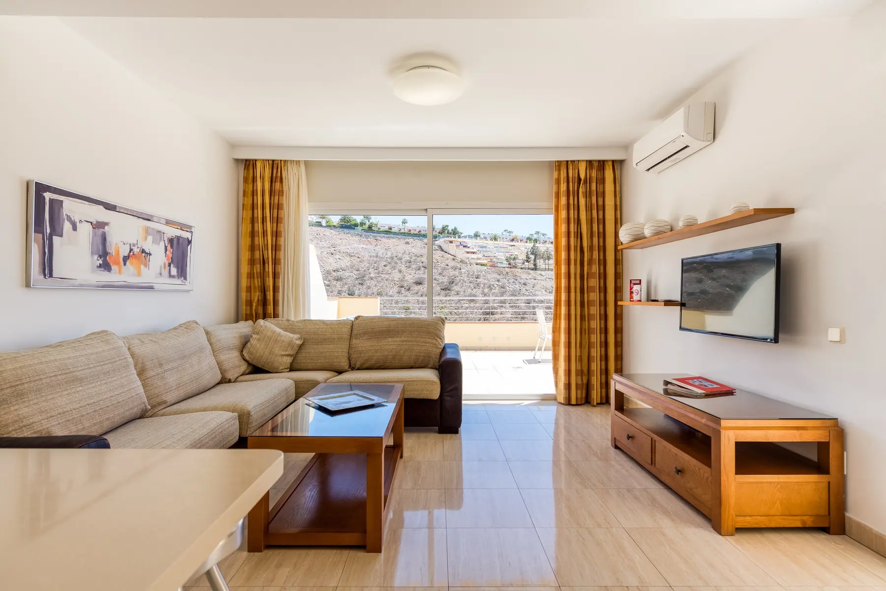 Holiday Club Sol Amadores — HOLIDAY CLUB SOL AMADORES