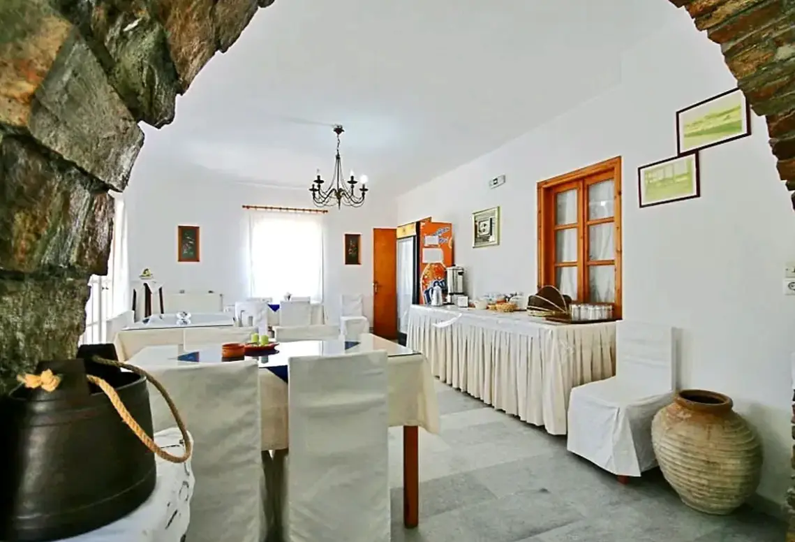 Restauracja i jedzenie w hotelu Hotel Agia Anna