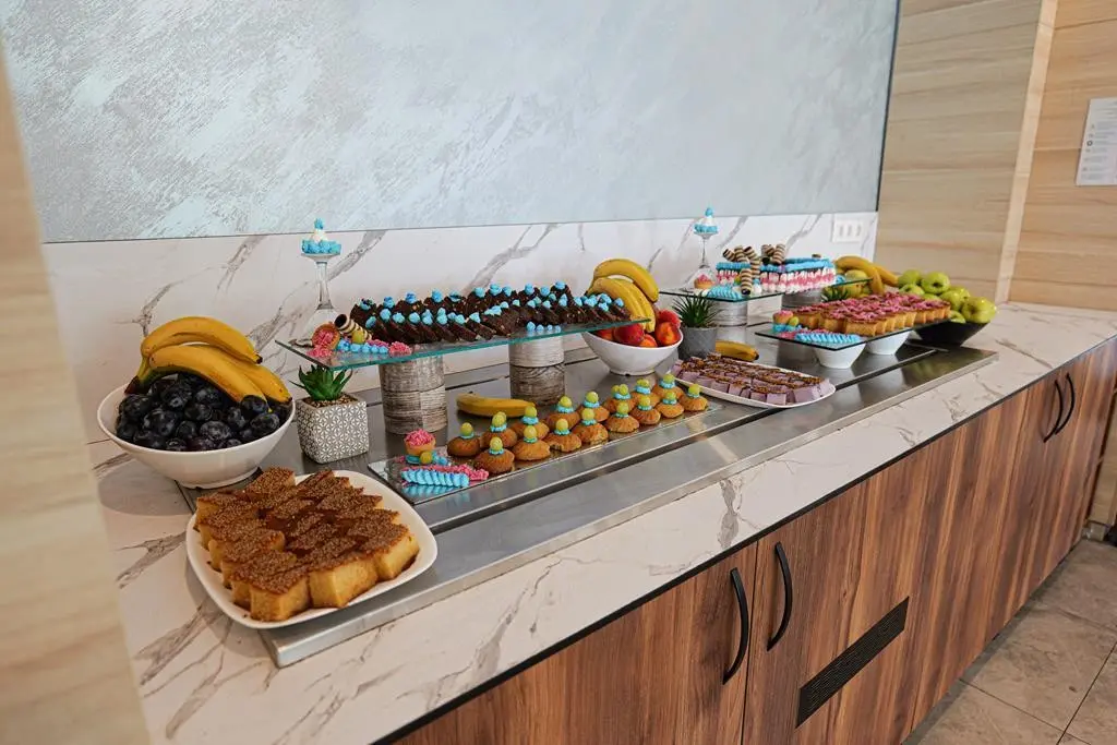 Hotel Cinema — CINEMA