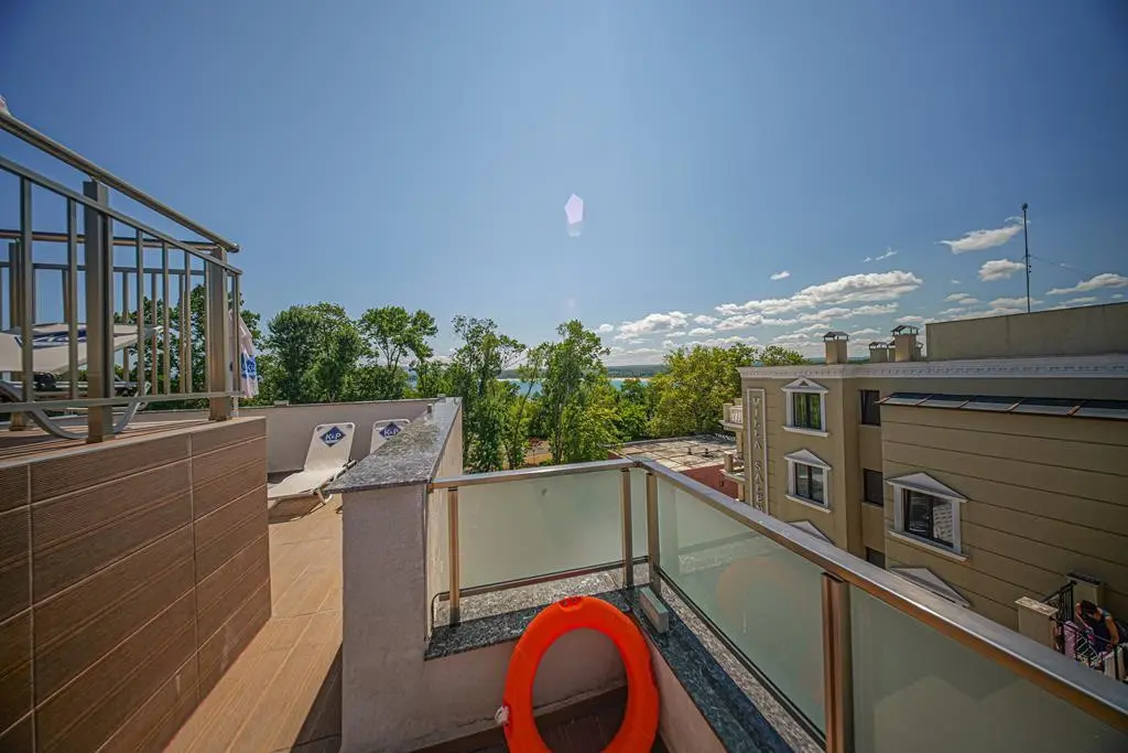 Hotel Cinema — CINEMA