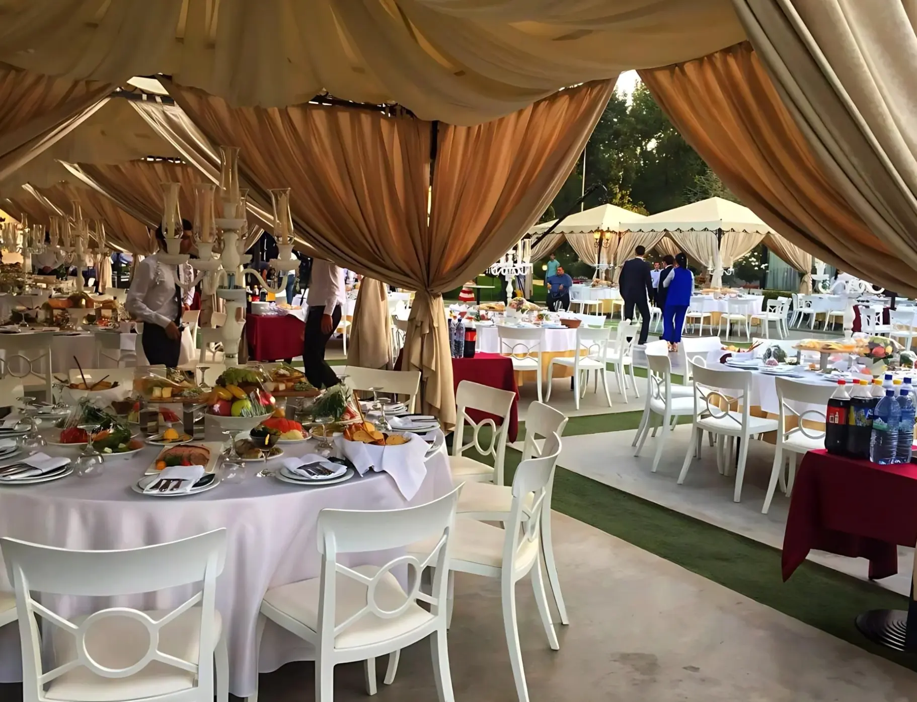 Restauracja i jedzenie w hotelu Hotel City Palace Tashkent