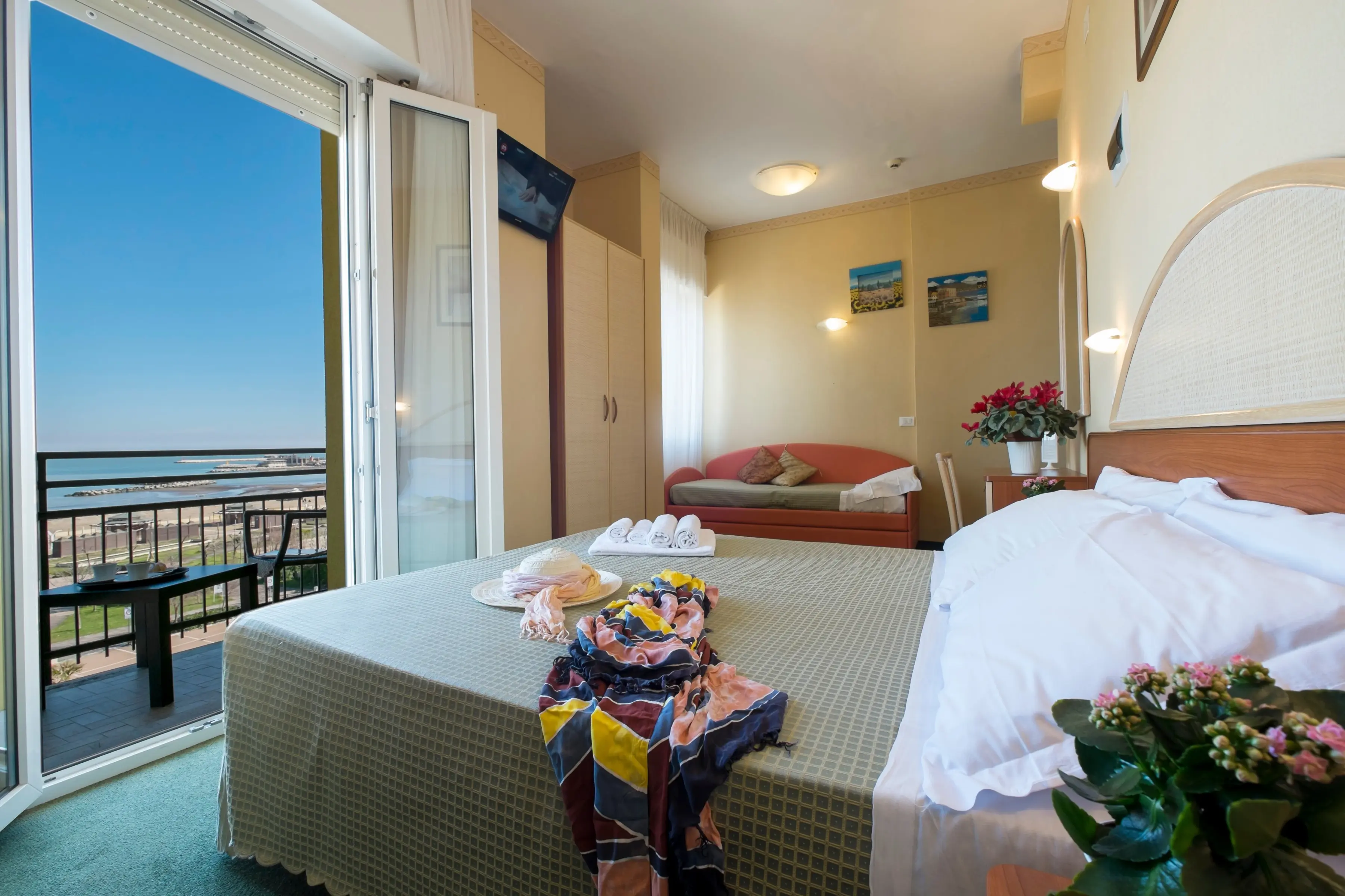 Hotel Hotel Crosal