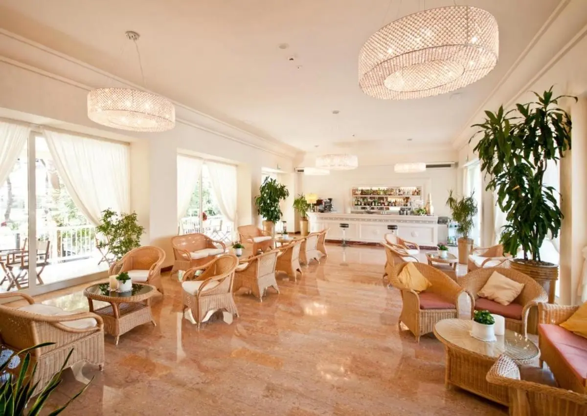 Restauracja i jedzenie w hotelu Hotel Doge