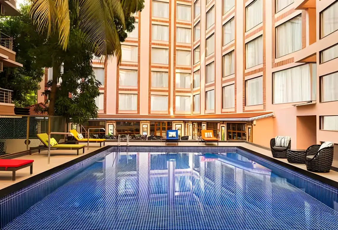 Basen w hotelu Hotel Fortune Select Candolim