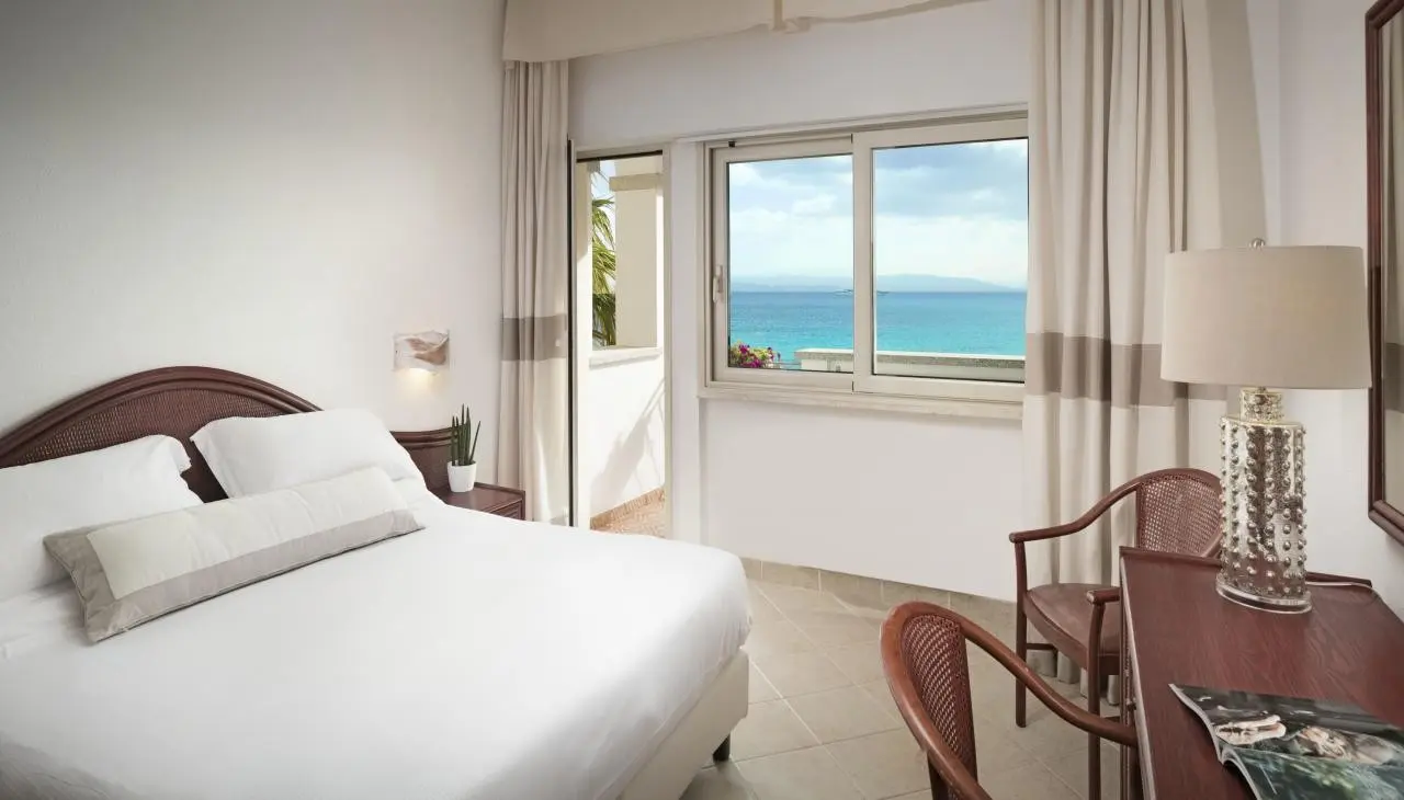 Hotel Gabbiano Azzurro — GABBIANO AZZURRO