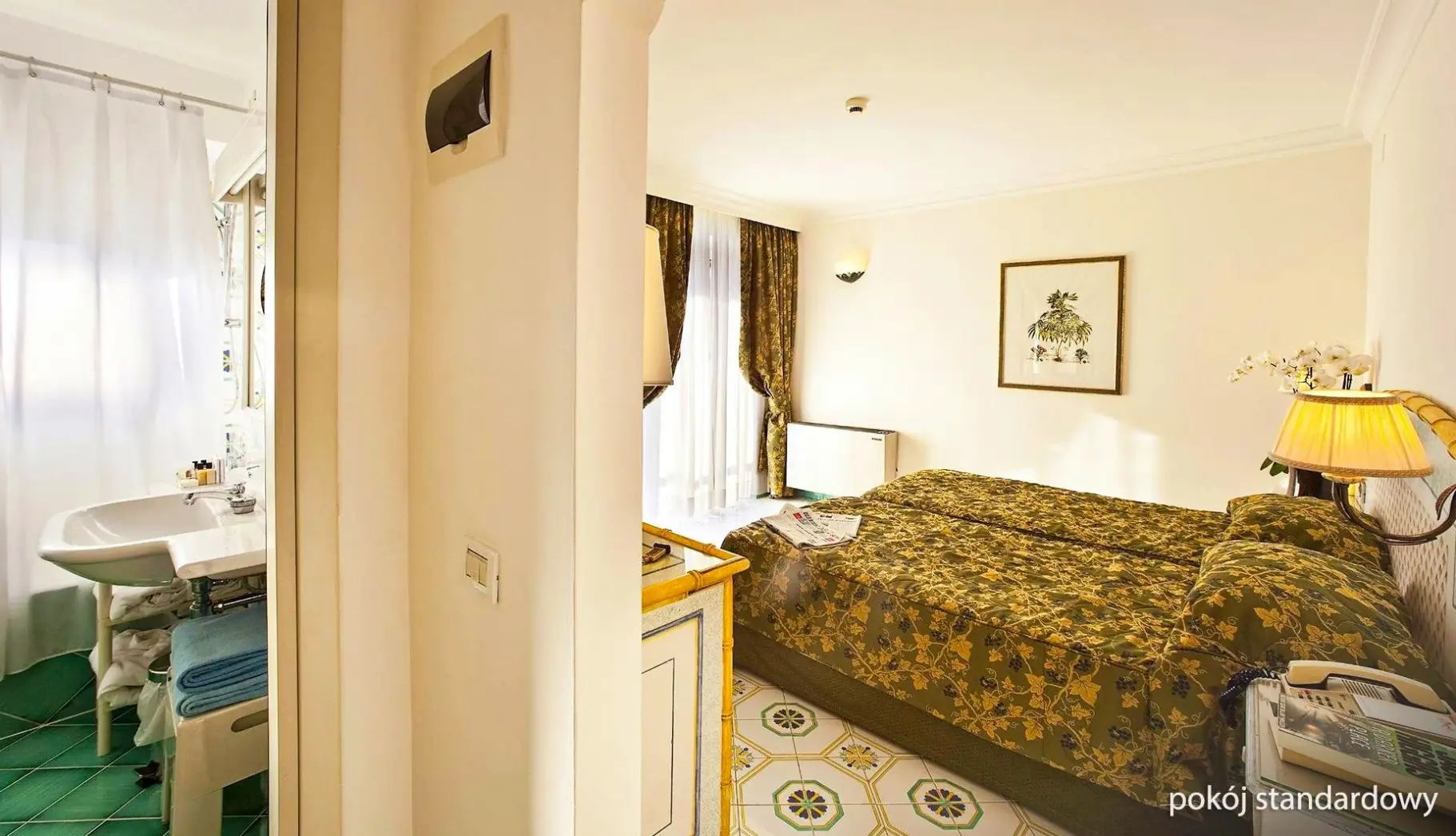 Pokój w hotelu Hotel Grand Il Moresco