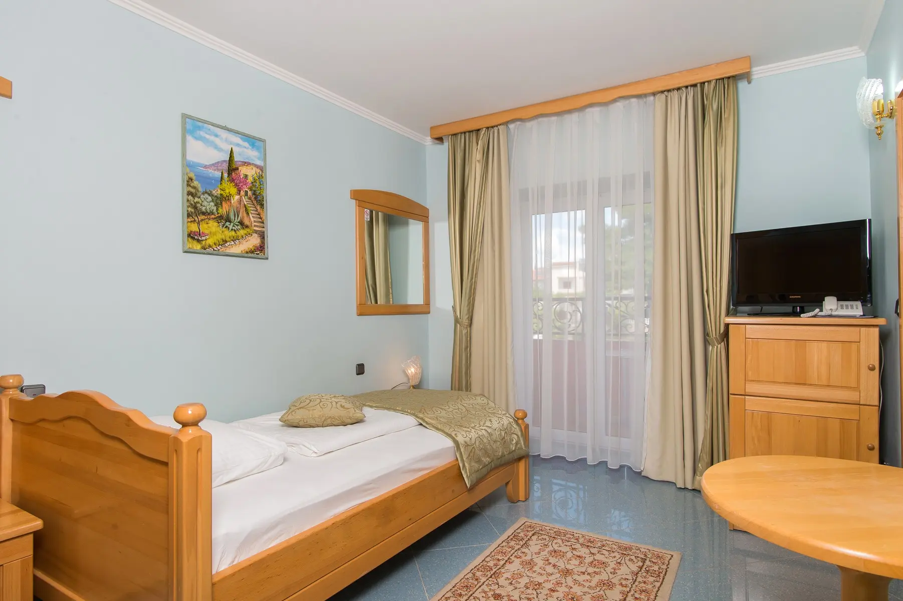 Hotel Miramare Vodice — HOTEL MIRAMARE VODICE