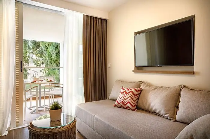 Hotel Valamar Girandella Maro Suites — GIRANDELLA RESORT VALAMAR COLLECTION - FAMILY HOTEL