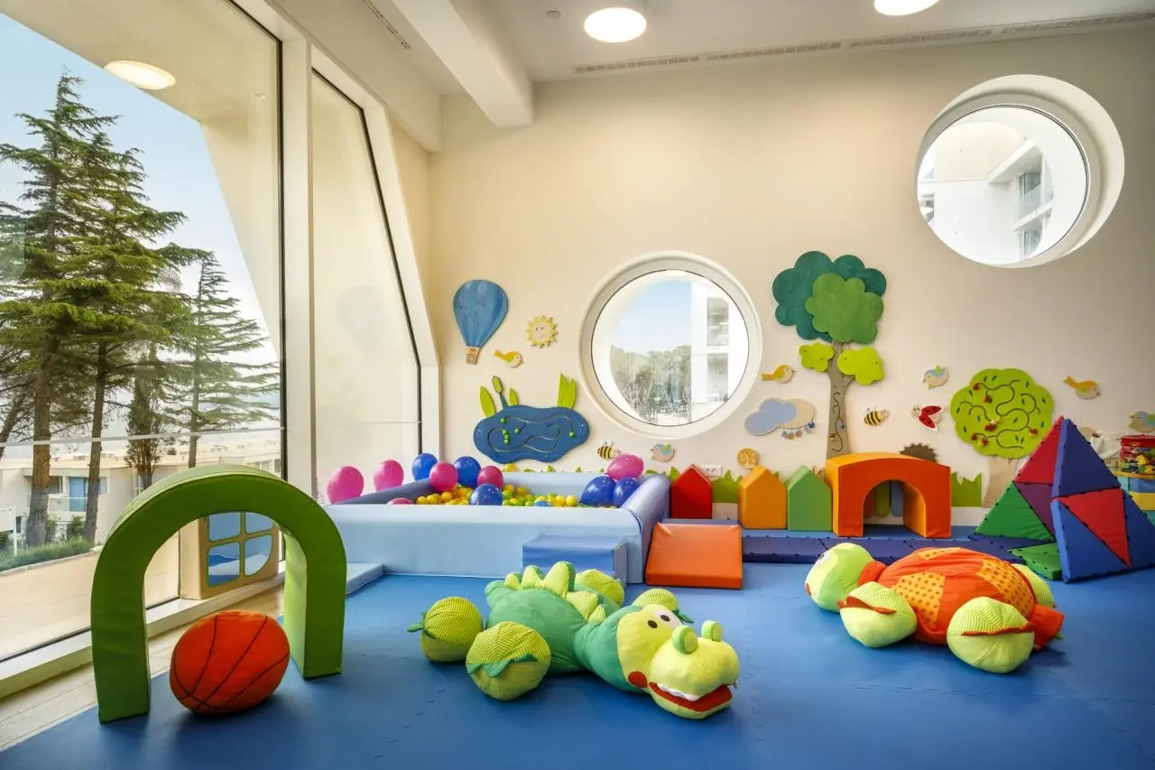 Hotel Valamar Girandella Maro Suites — GIRANDELLA RESORT VALAMAR COLLECTION - FAMILY HOTEL