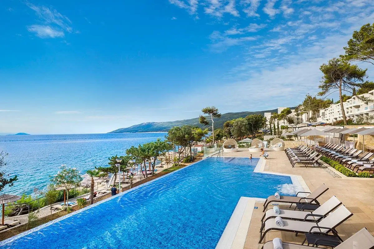 Hotel Valamar Girandella Maro Suites — GIRANDELLA RESORT VALAMAR COLLECTION - FAMILY HOTEL