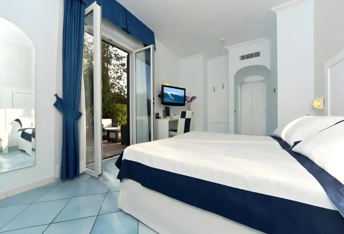 Pokój w hotelu Hotel Villa Durrueli Resort & Spa