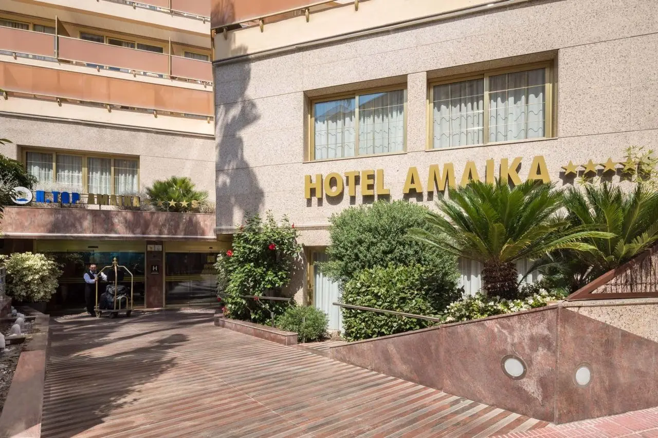 Htop Amaika — HTOP AMAIKA