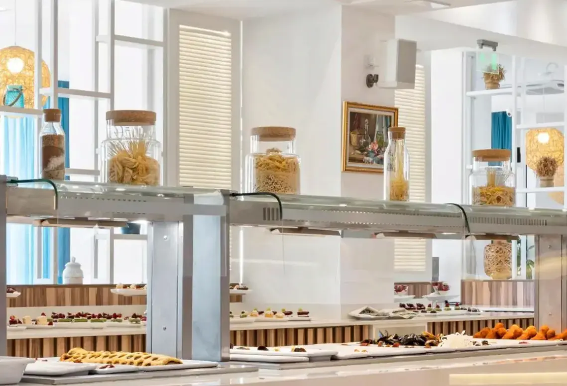 Restauracja i jedzenie w hotelu Hvd Nympha Hotel