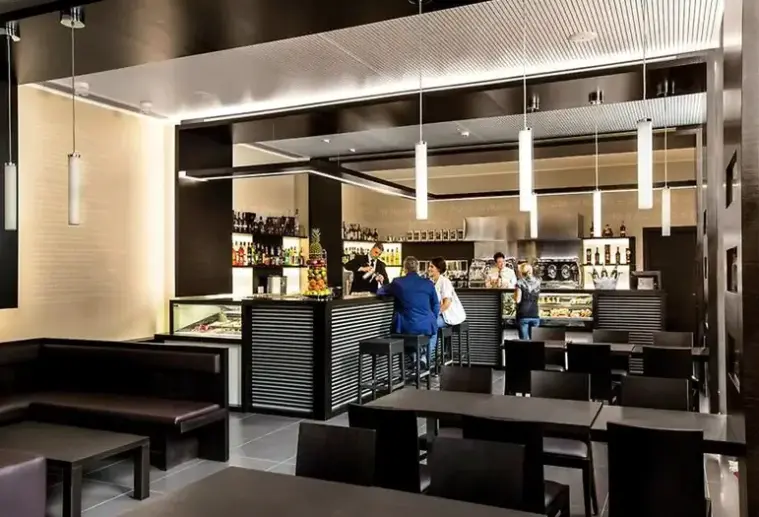 Restauracja i jedzenie w hotelu Il Cantico
