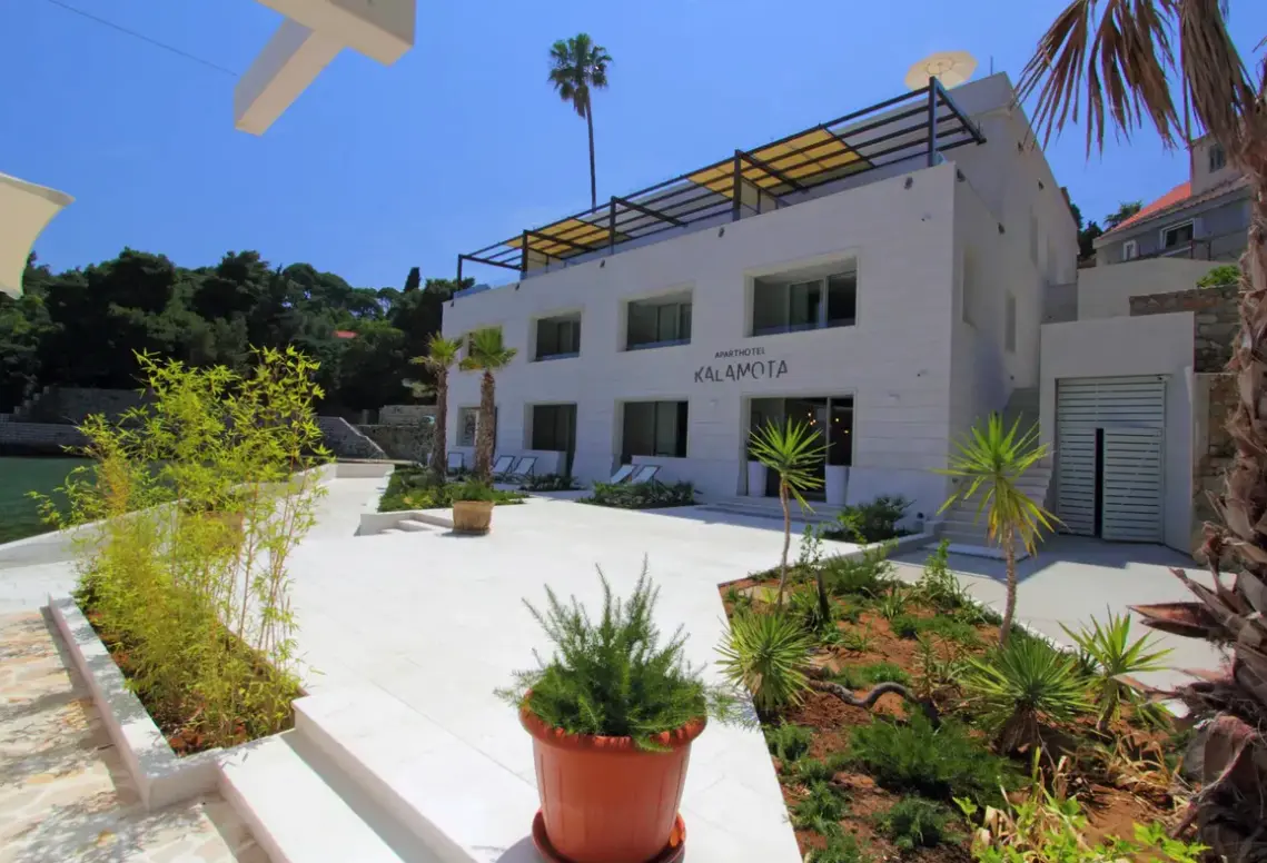 Obiekt hotelu Kalamota Beach House