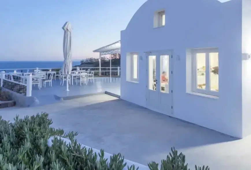 Plaża przy hotelu Kalestesia Suites