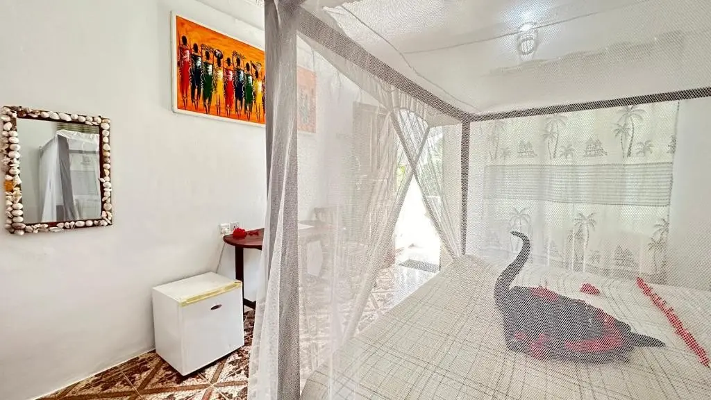 Kihori Nungwi — KIHORI NUNGWI