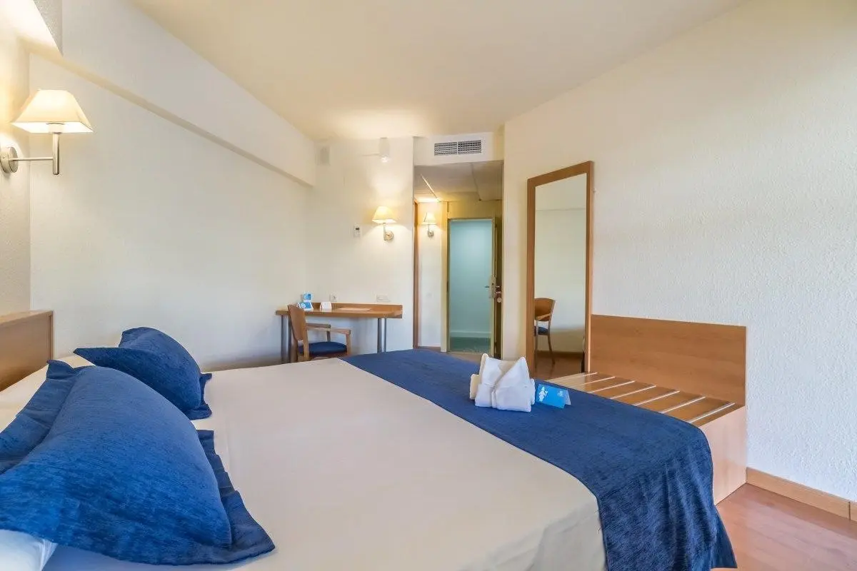 Lago Rojo — LAGO ROJO